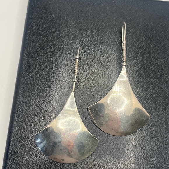 Fan shield long artisan sterling silver dangle vintage earrings modernist style - Picture 2 of 14